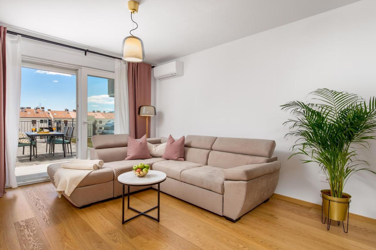 Seaview Apartment „Megan“ With Sunny Terrace Kastav Exteriör bild