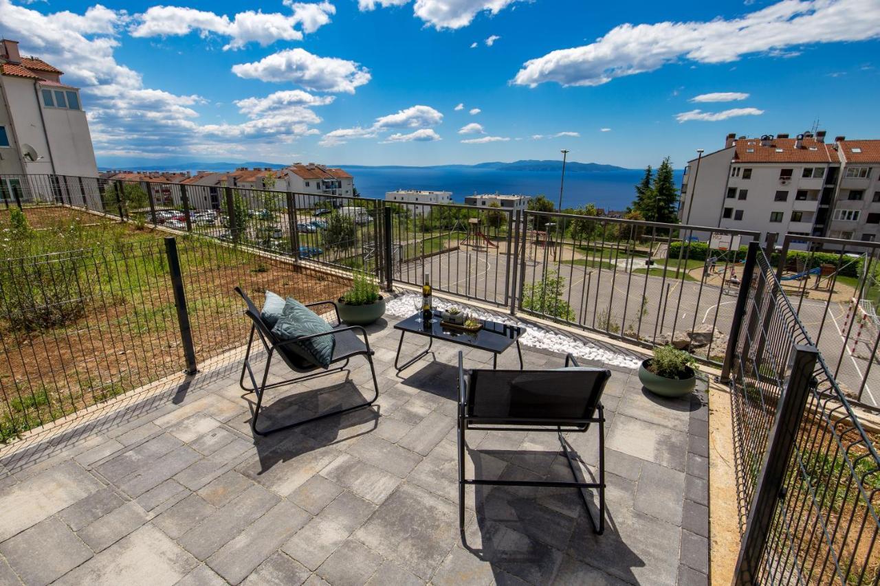 Seaview Apartment „Megan“ With Sunny Terrace Kastav Exteriör bild